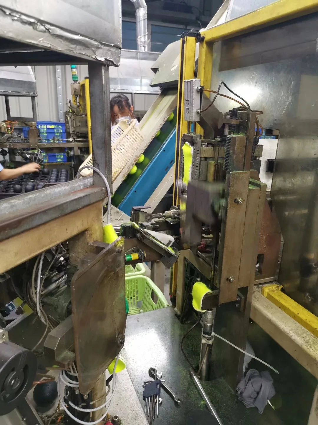 AMASPORT Padel Tennis Ball Packed in Pressurized Tubes Wool Needle Felt IPF Approval High Quality Balls Padel Accessories - Ravar