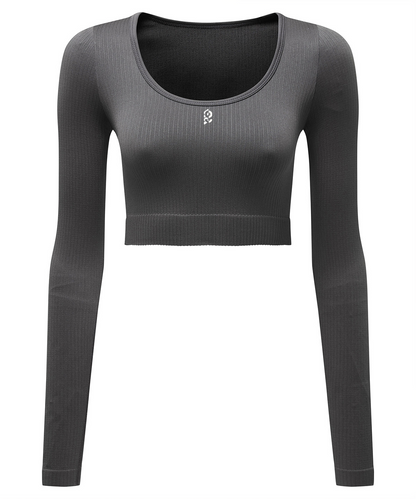 Ravar - Womens Cropped Performance Tee