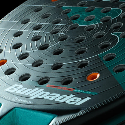 Bullpadel Hack 04 hybridhead shape padel racket