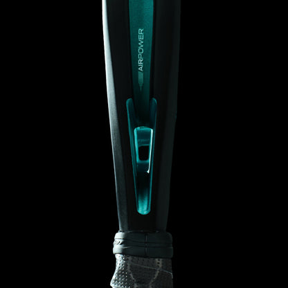 Bullpadel Hack 04 TriCarbon 3D face close-up